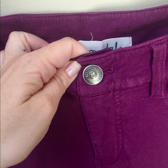 Maroon Aeropostale Jeggings! Size small - Picture 3 of 5